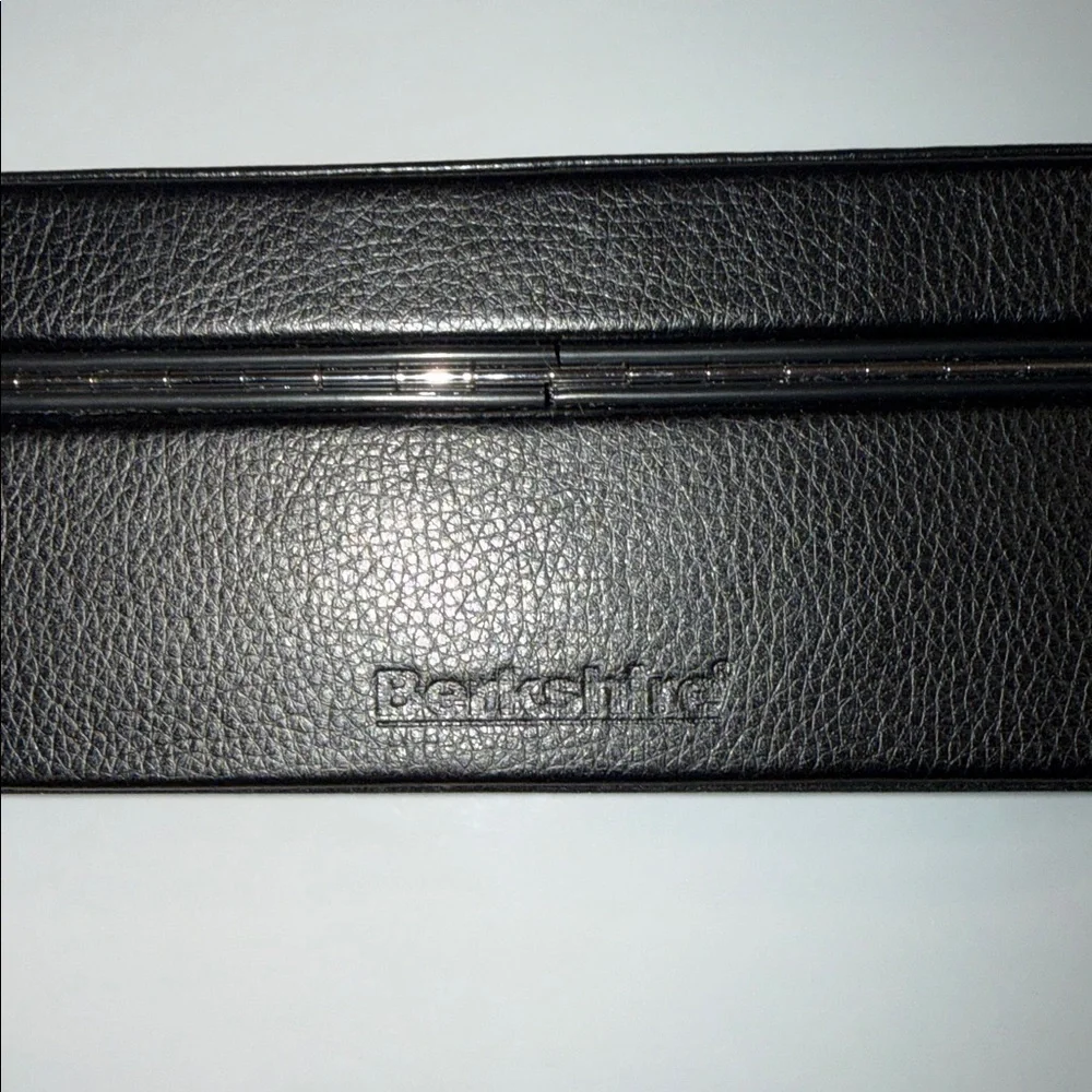 Berkshire. Men's Black Faux Leather Watch Storage Case - Holds 6 Watches. NWOT